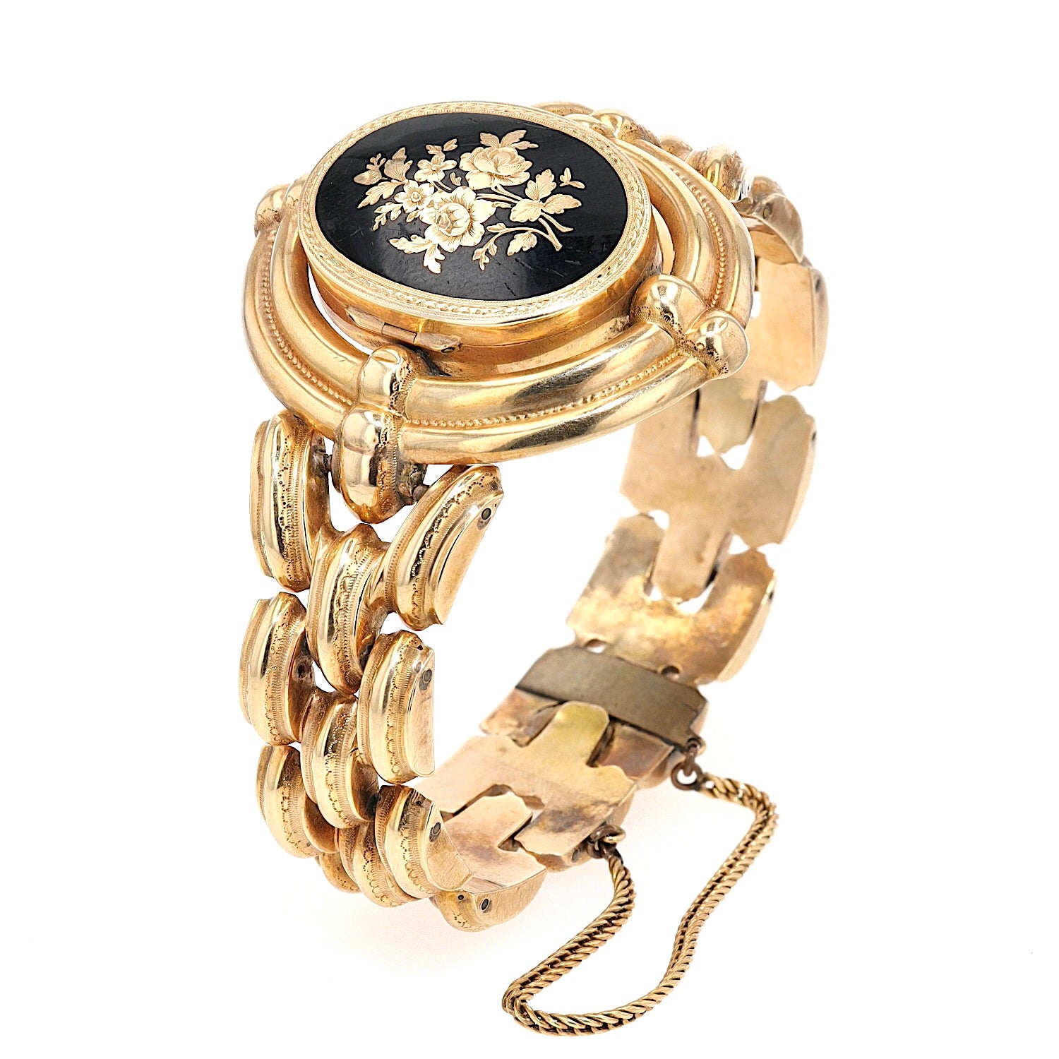 Biedermeier bracelet made of foam gold, enameled, standing