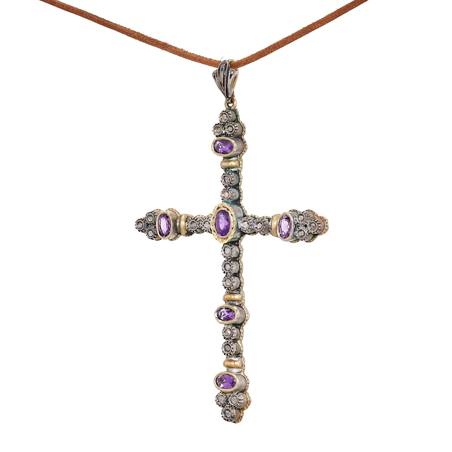 Large cross pendant from around 1910 in 585 gold, silver with amethysts and diamonds, hanging turned to the left