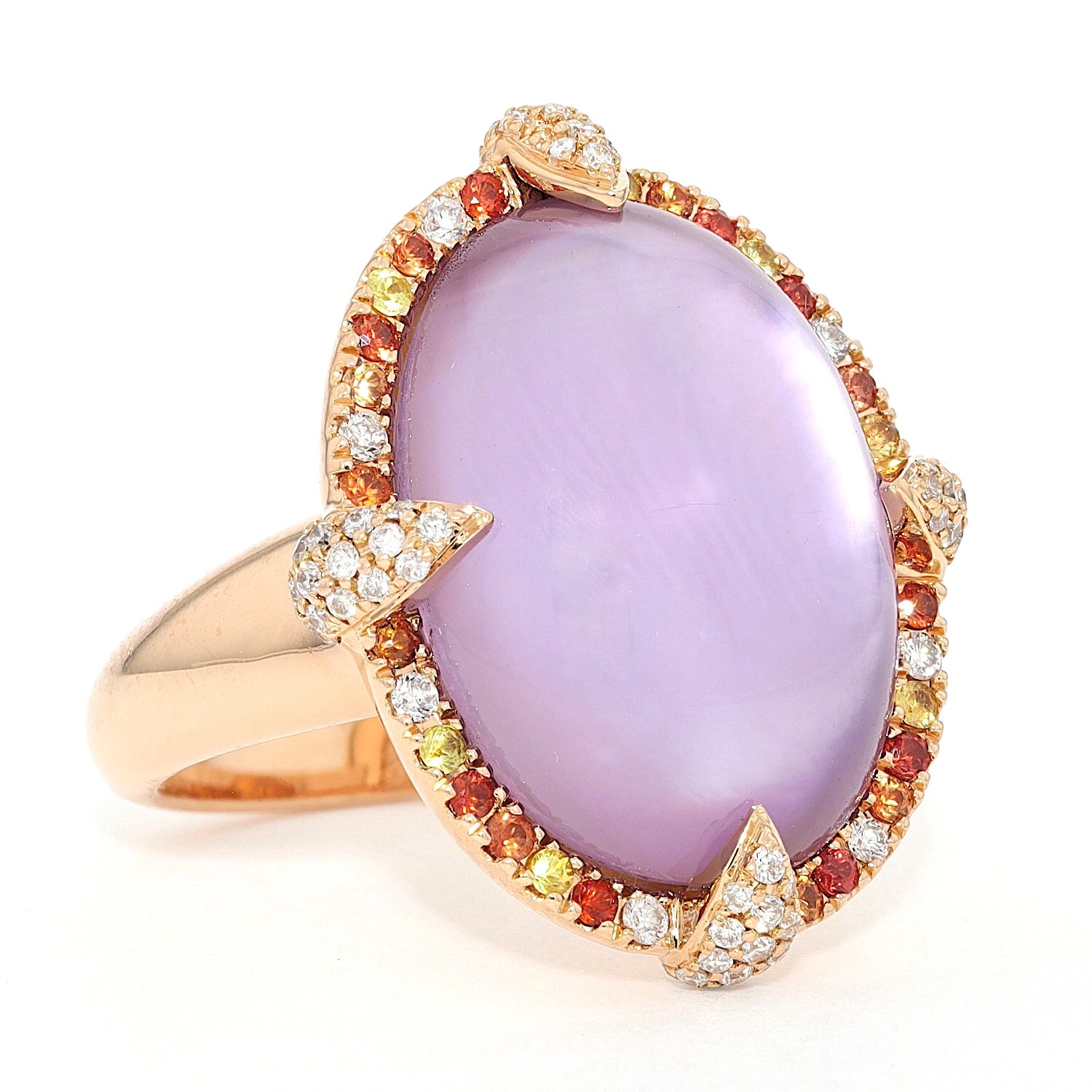 Ring in 750 yellow gold with an amethyst and brilliants, turned horizontally to the right