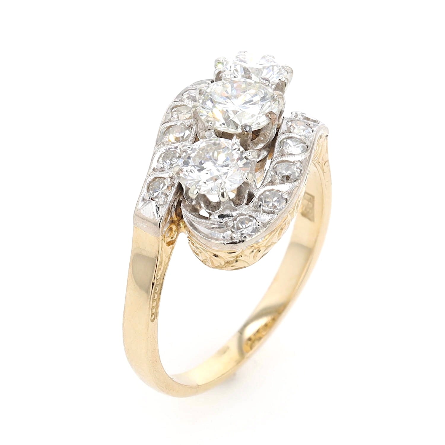 Vintage ring in 585 yellow and white gold with a total of approx. 1.58 ct brilliants and diamonds, standing