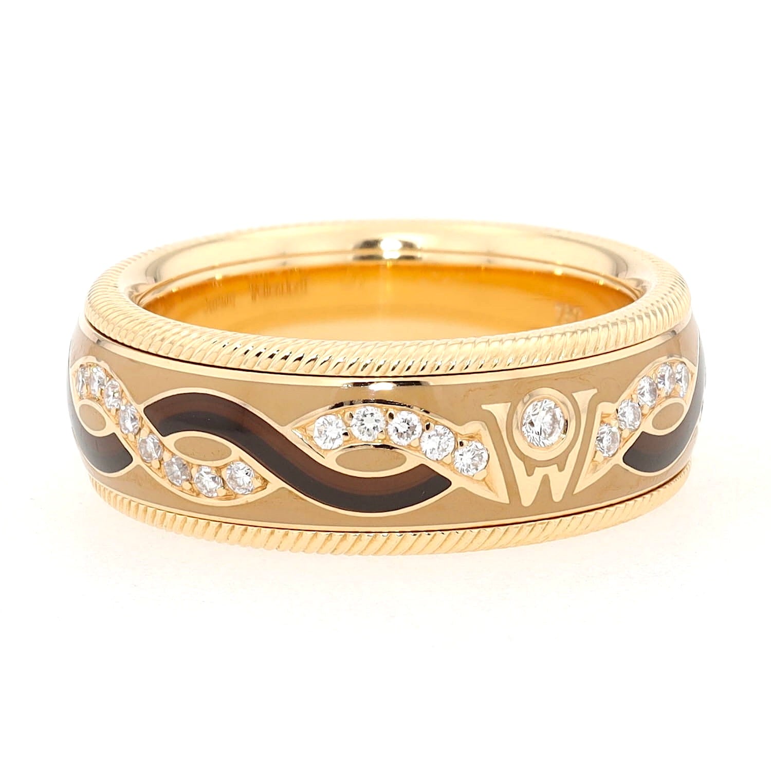 Wellendorff rotating ring in 750 yellow gold with approx. 0.20 ct brilliants and beige/mocha cold enamel, turned horizontally to the right