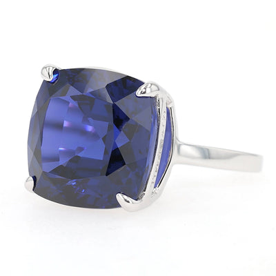 Tiffany & Co. ring in 750 white gold with a tanzanite approx. 11 ct, turned horizontally to the left